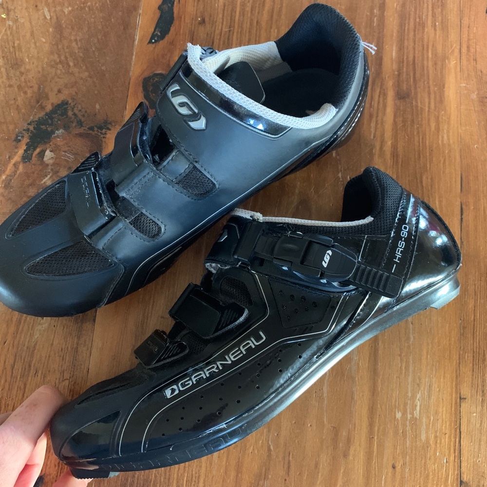 LG spin shoes